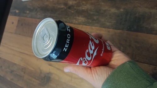 Kuriose coca cola dose - cola,